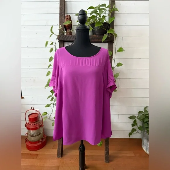 Avenue Vibrant Magenta Blouse - Picture 17 of 17